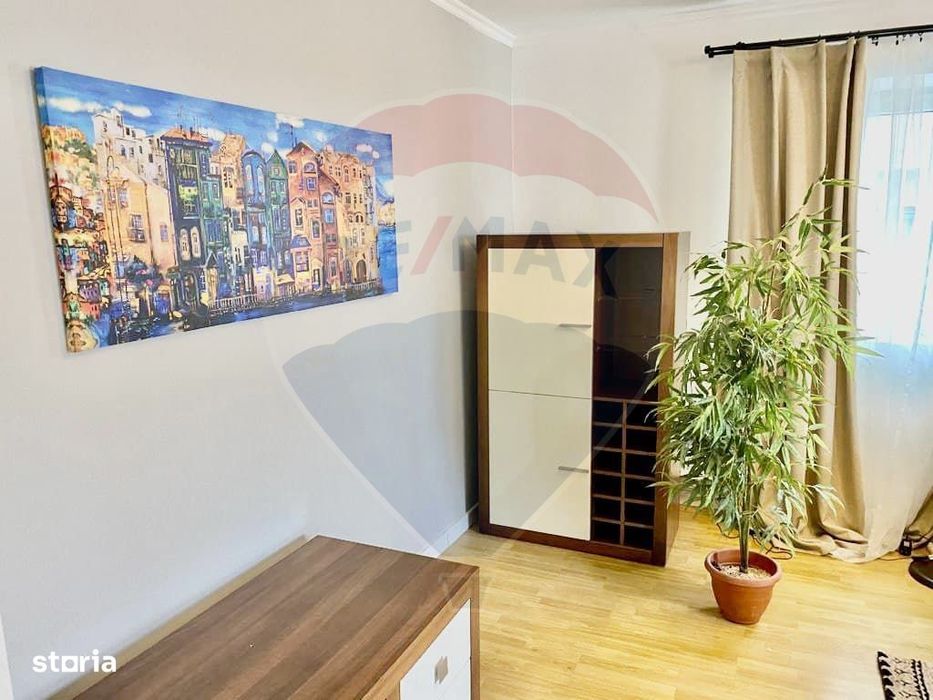 Apartament 2 camere, Universitate, metrou 20 m, mobilier MDF