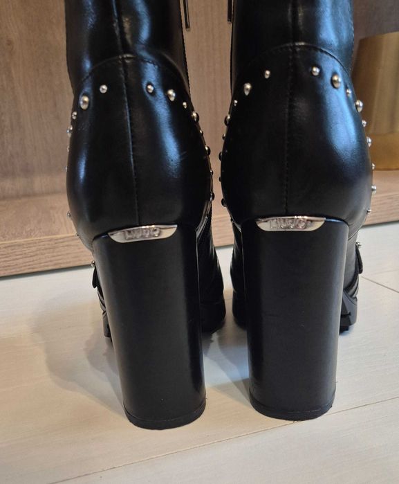 Liu Jo боти 39 номер