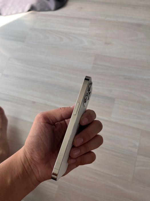 Продам iPhone 13 Pro айфон 13 про