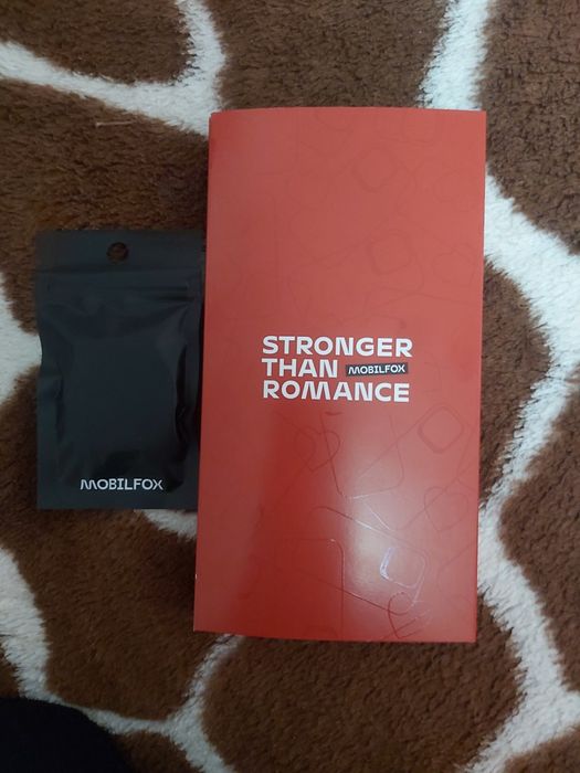 Husa iPhone 14 Pro-Shock noua sigilata plus cadou inclus