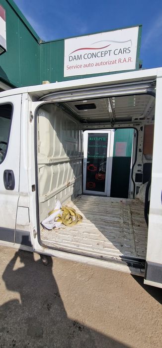 PEUGEOT Boxer 2011 — imagine 4