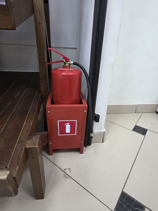 Продаю оборудование для супермаркета