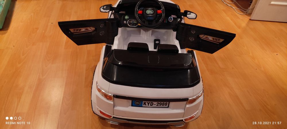 Детская машинка LandRover