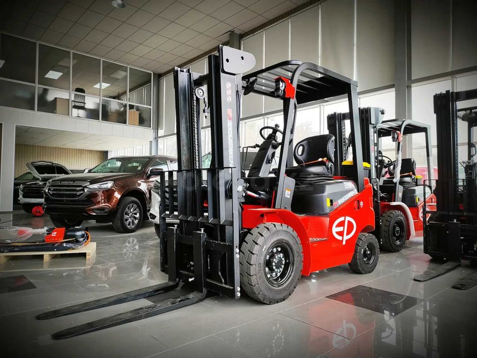 Вилочный погрузчик EP Equipment EFL 203