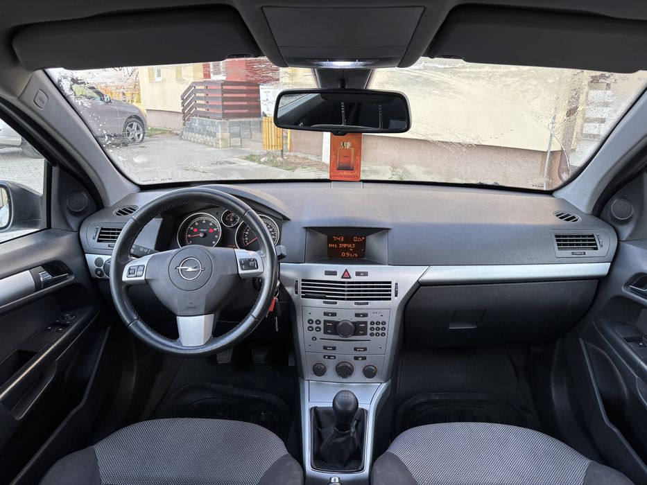 Opel Astra H facelift 1.4