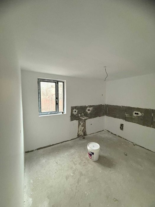 Casa la cheie,langa Cartierul Latin ,pret inclus tva,comision 0%