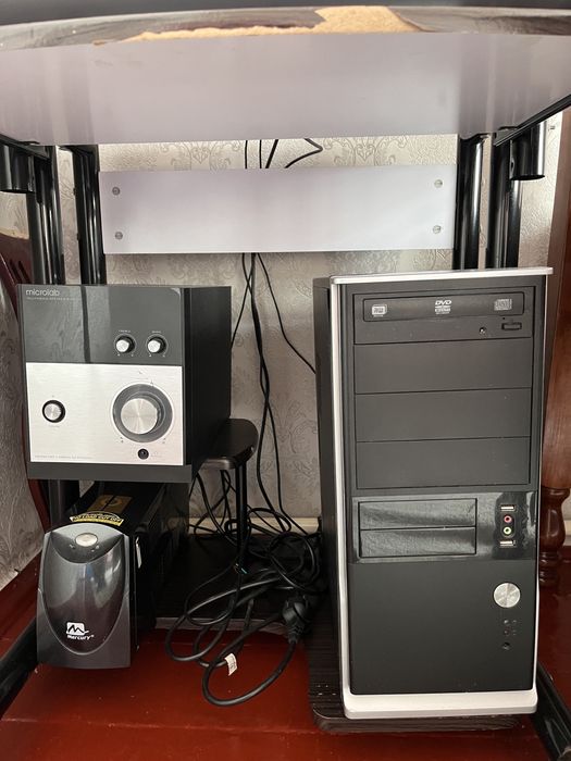 Продам офисный компютер