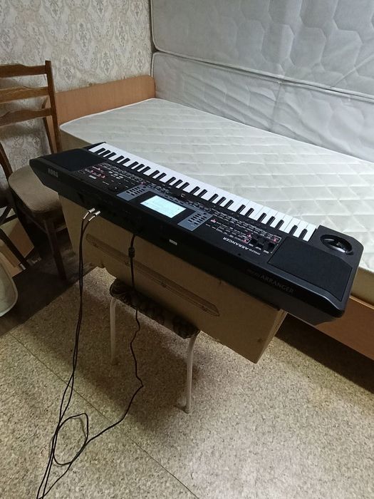 Отдaм дapoм синтезатор Korg