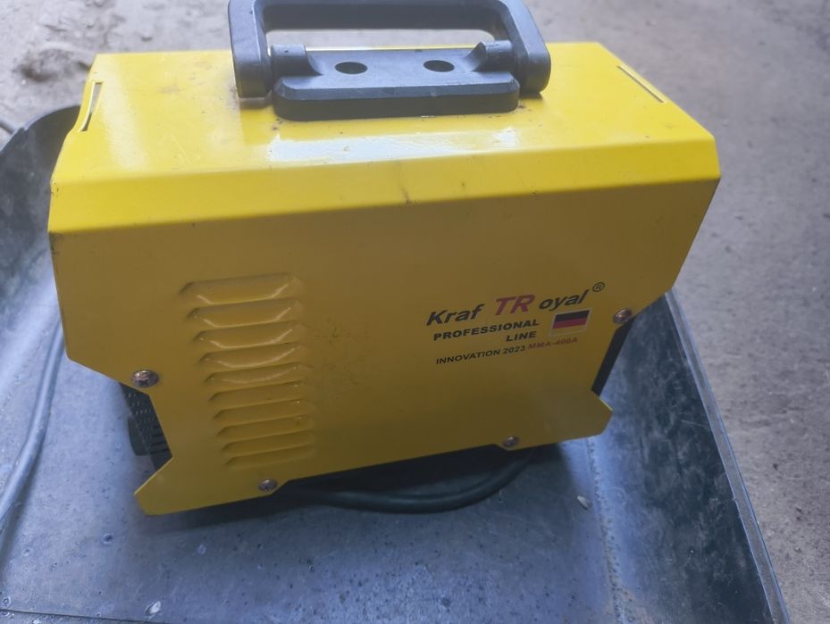 Cînd aparat sudura Kraft 400A
