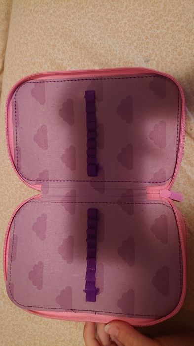 Vând penar DACO/Herlitz