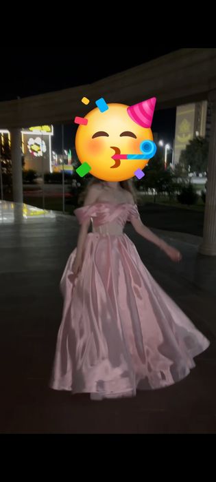 Продам  платье на выпускной