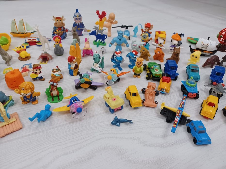 Киндер играчки от миналото