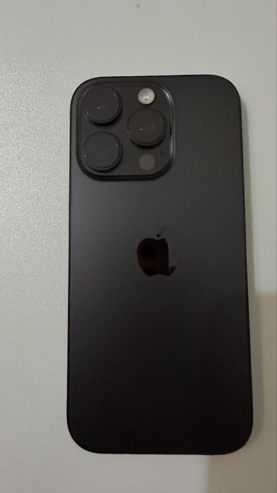 Смартфон Apple iPhone 16 Pro 128Gb черный