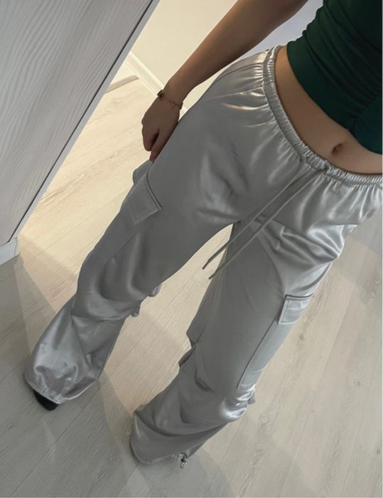 Pantaloni Cargo Argintii