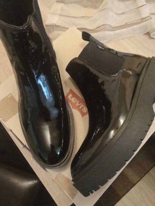 Нови боти LEVI'S