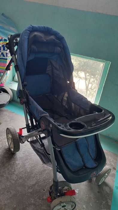 Коляска детская прогулочная