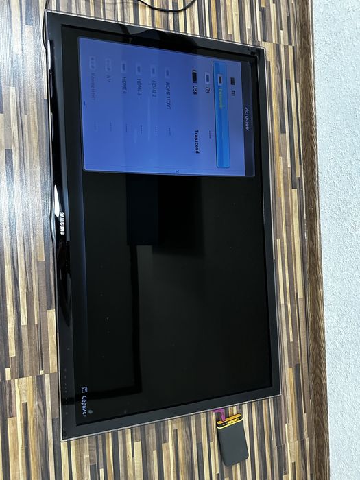 Телевизор samsung