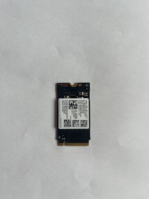 SSD Lenovo ,512 giga,Format m.2 2242