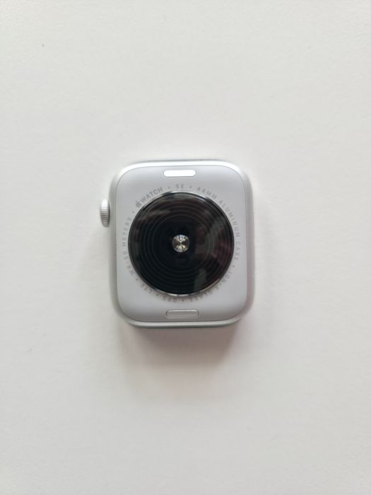 Vand Apple Watch 2 SE 44mm Cellular
