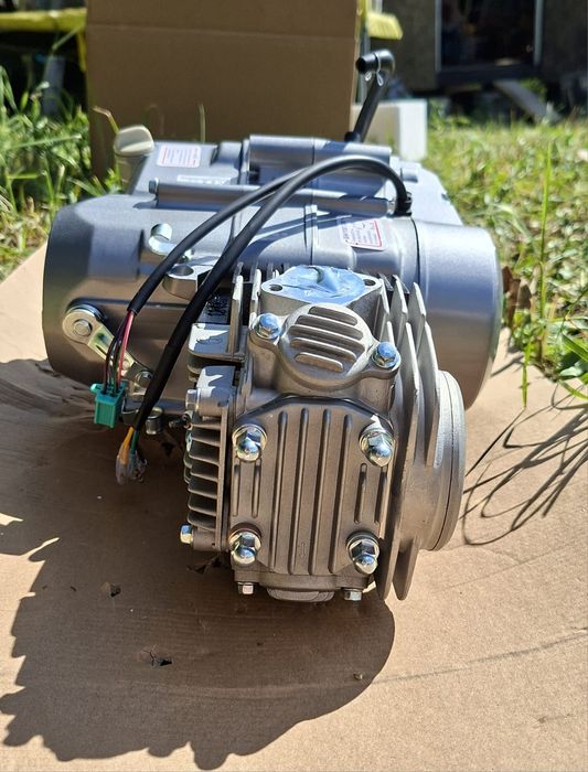 Motor 125cc 4 timpi, motocross