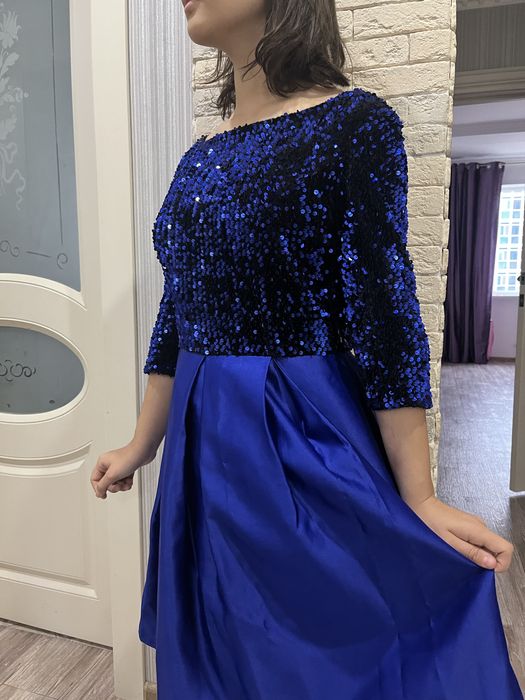 Нарядное платье