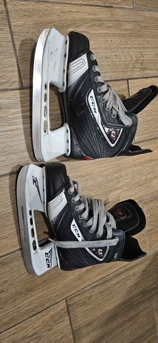 Кънки за хокей на лед 35 номер
