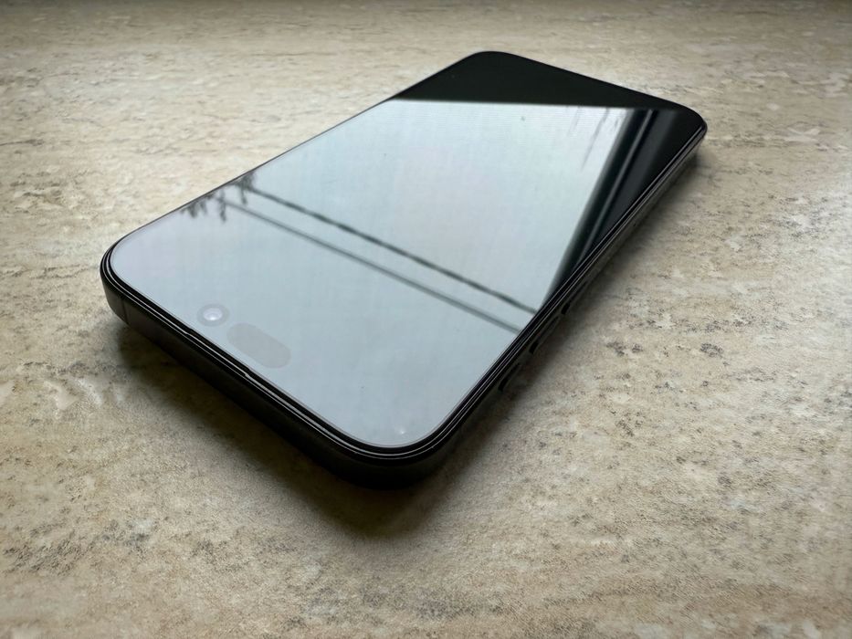 iPhone 16 Pro Max Titanium Black Ca Nou/ 100% Bateria Sim Fizic