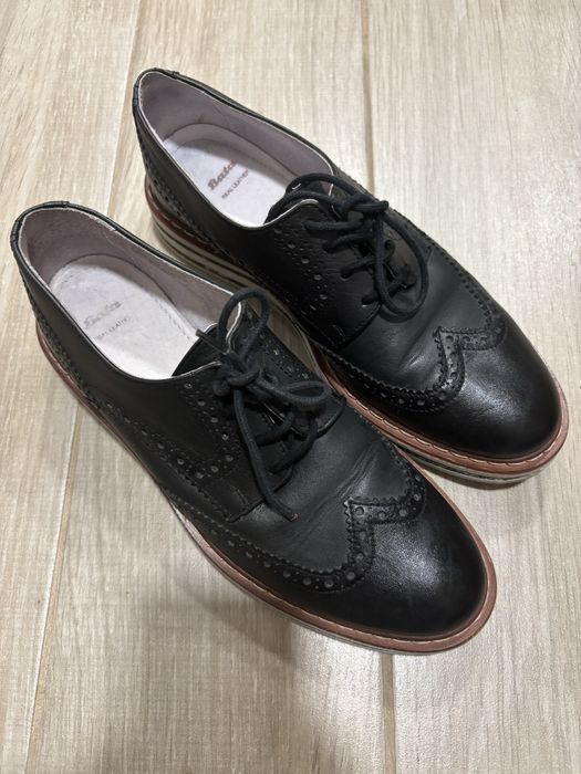 Кожени обувки BATA