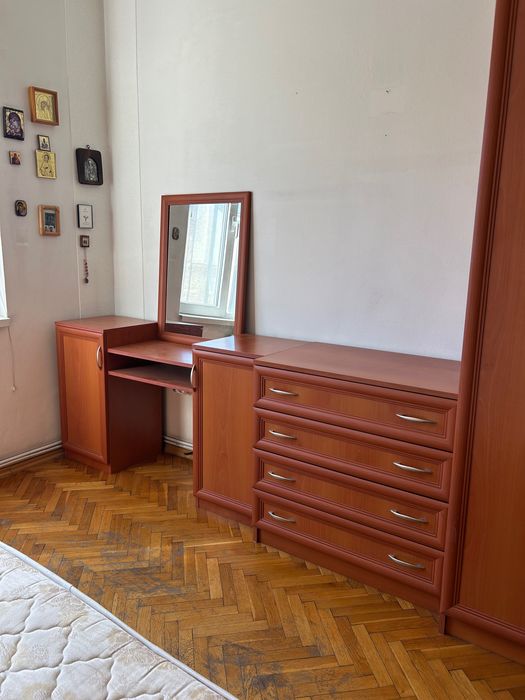 Легло, гардероб, пълен комплект мебели за спалня