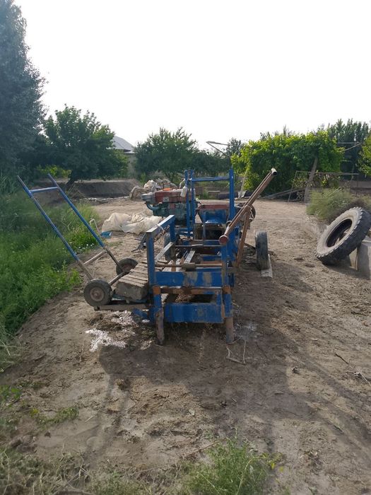 Gisht zavod sotiladi bux vil olot tuman
