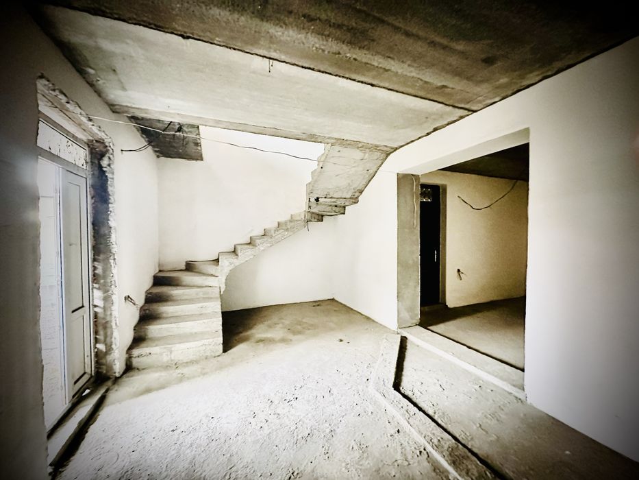 Ховли наъмунали коттедж