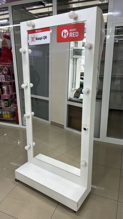 Зеркала для бутика, зеркало