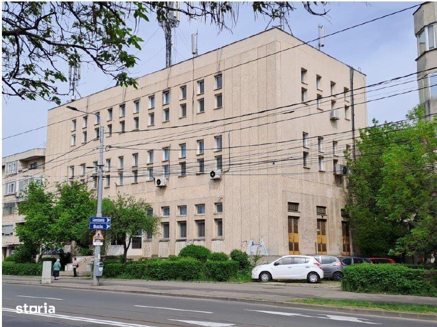 Cladire comerciala 1.493 mp + Teren 825 mp - Ploiesti