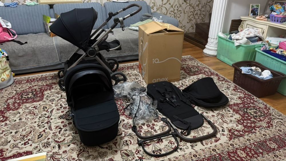 продам коляску anex