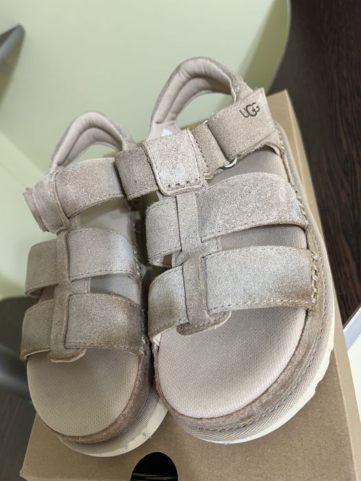 Sandale UGG piele intoarsa 36