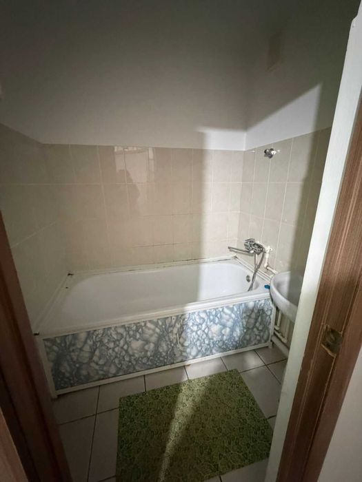 Продам квартиру  на 2 микрорайоне