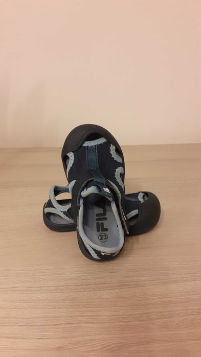 Sandale albastre Fila