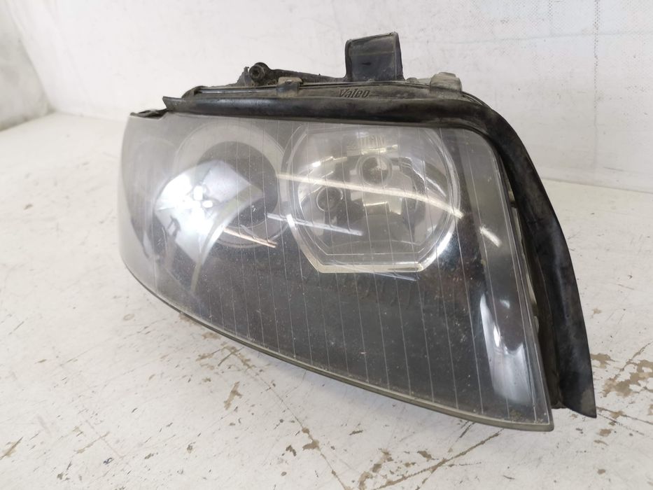 Десен фар с Bi Xenon / Desen far s Bi Xenon Audi A4 B6 [ - ] Оригинале