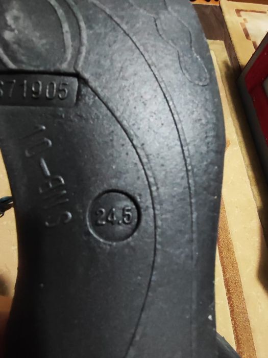 Ботинки для сноуборда salomon размер 24,5