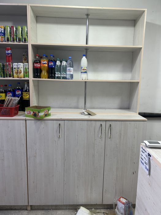 Срочно продам витрины