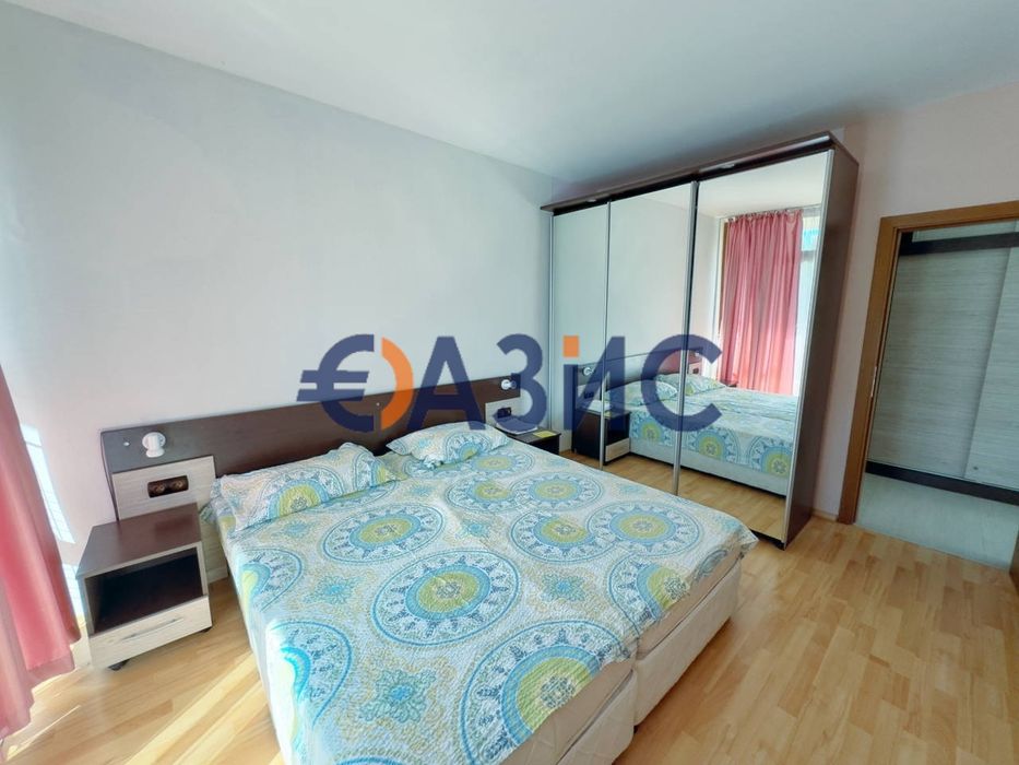 Продава се Тристаен апартамент в к.к. Слънчев бряг - 91 кв.м за 1011 €/кв.м - Снимка #11