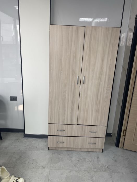 Медецинский шкаф