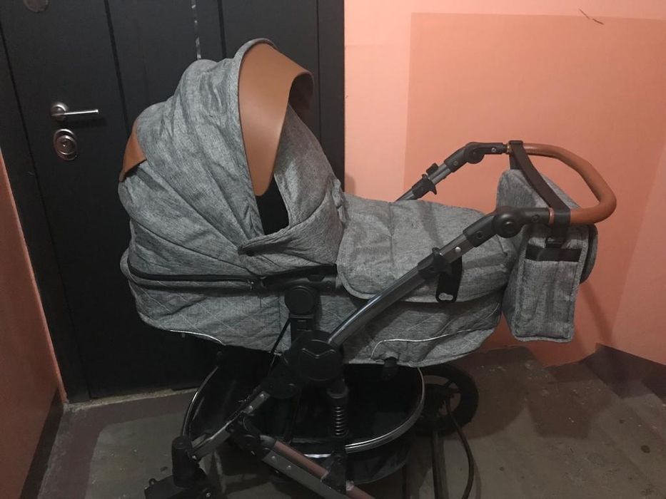 Коляска детская все сезонная