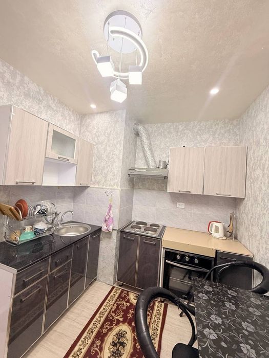 Новостройка Юнусабад 13кв 1/6/11. 27м² Средний ремонт