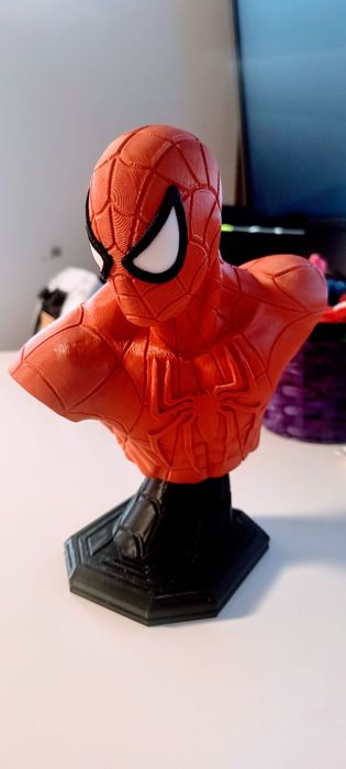 Bust Spiderman 18 cm