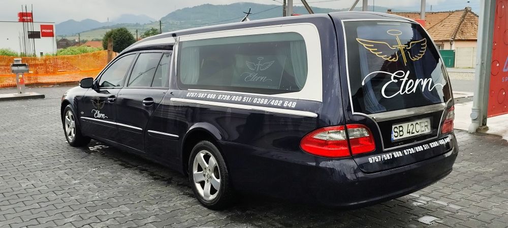 Dric funerar Mercedes-Benz