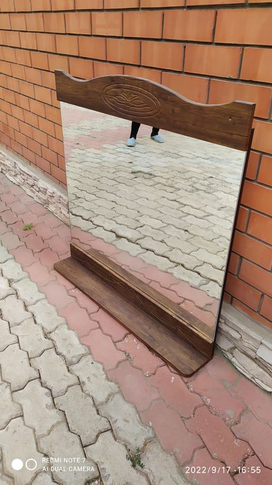 Продам зеркало в отличном состоянии/срочно