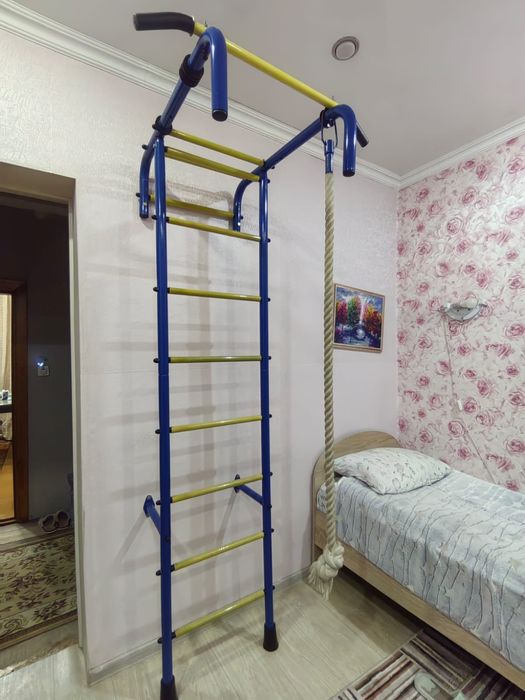 Шведская стенка с турником