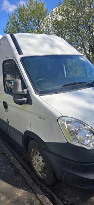 Бус IVECO DAILY 35S13MWB  2015Г.