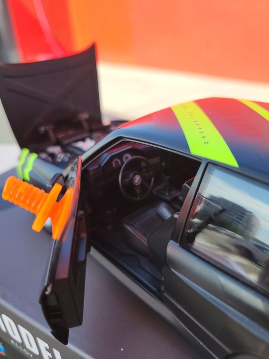 Machetă auto metalică BMW M3 1:24